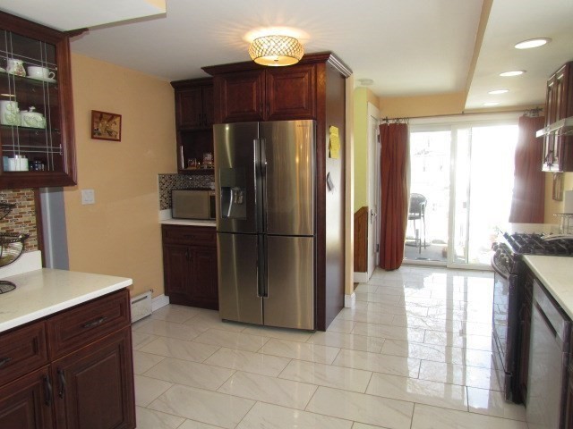340 Common St # 2