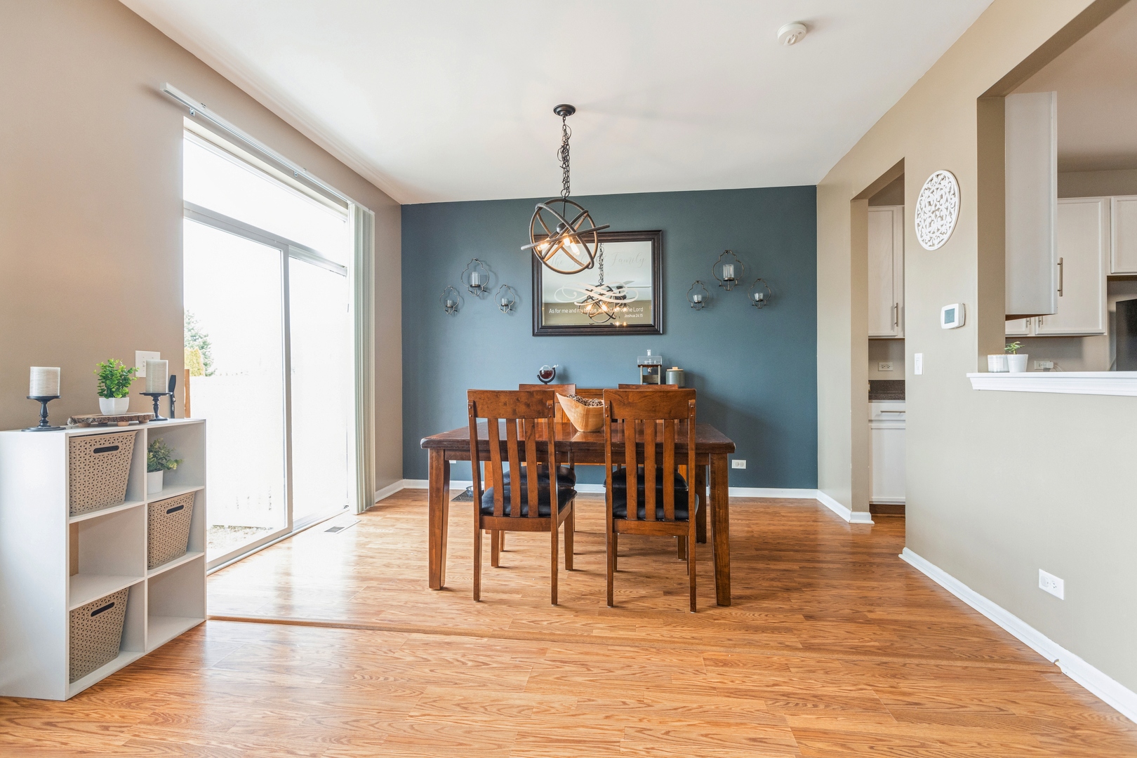 1716 Peachtree Drive