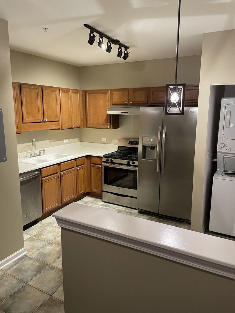 965 ROGERS Street Unit: 310