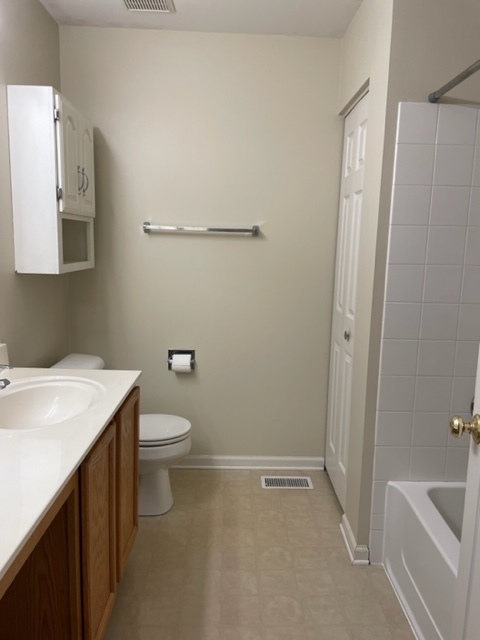 927 Genesee Drive Unit: 927