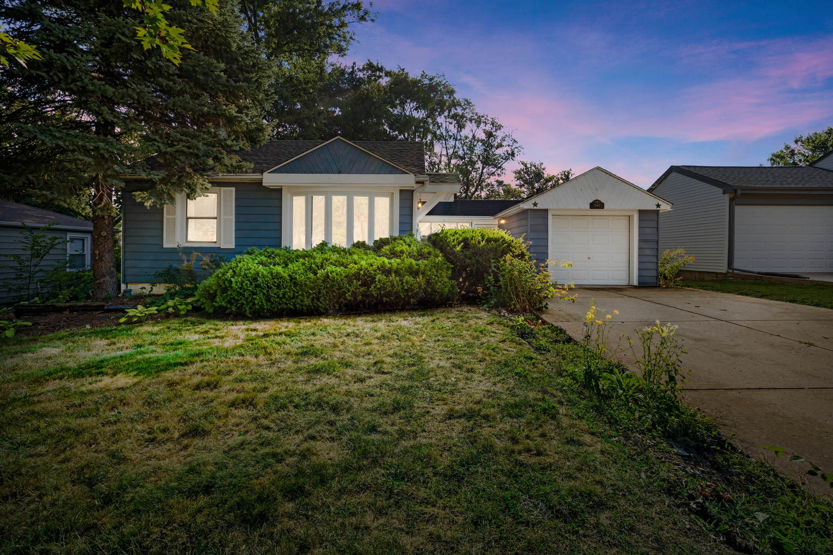 941 S Stewart Avenue