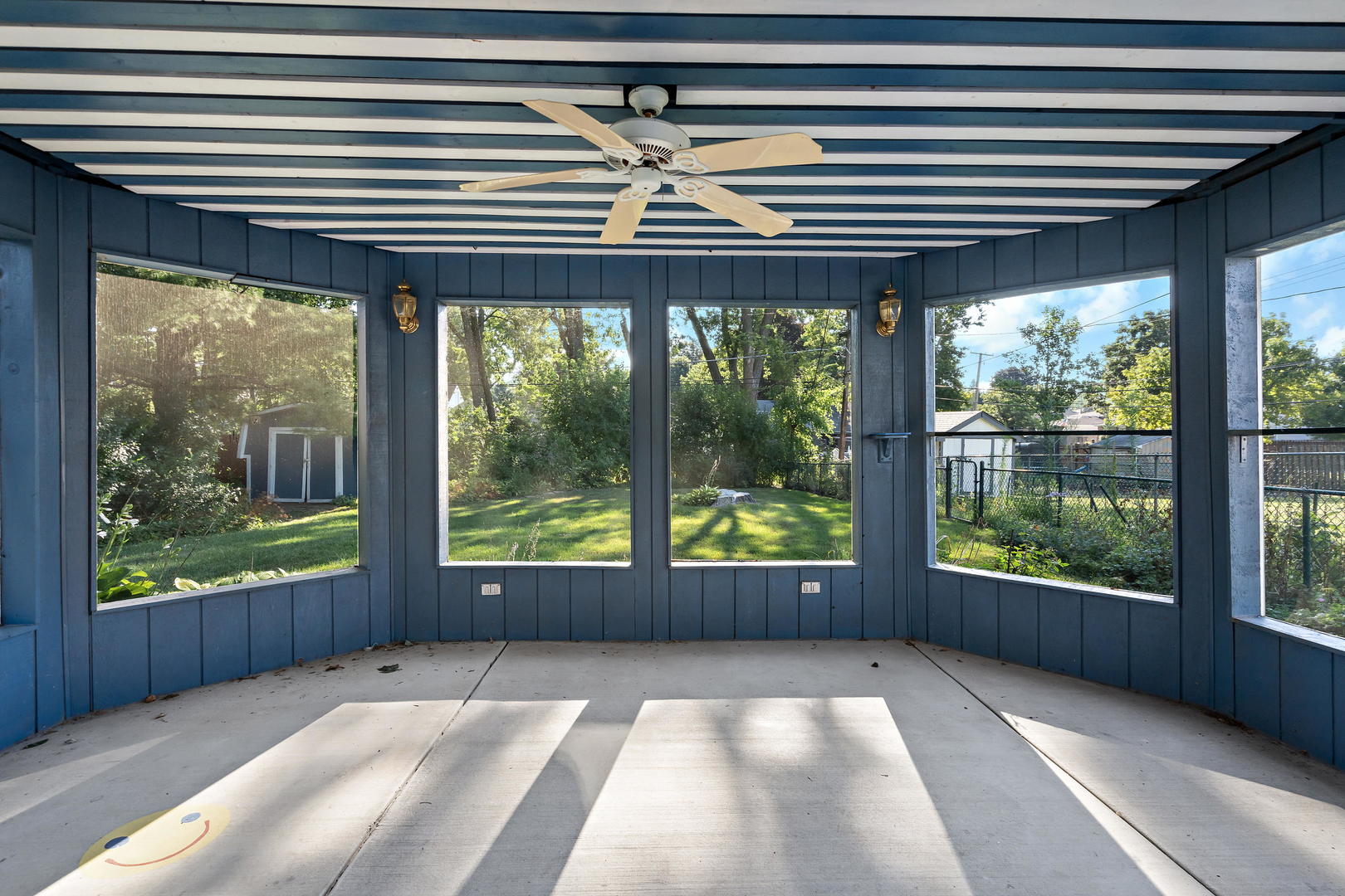 941 S Stewart Avenue