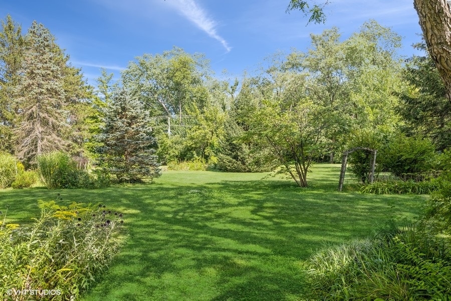 4025 Belle Aire Lane