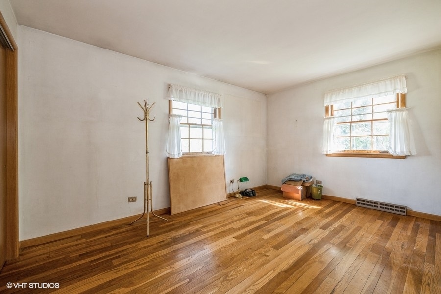 4025 Belle Aire Lane