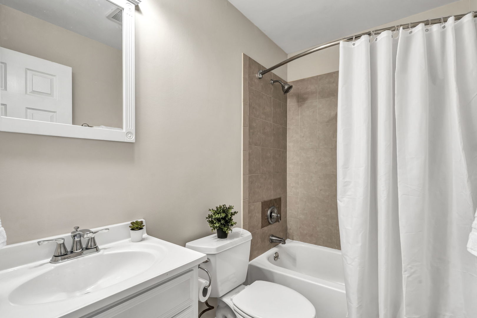 4721 Saint Joseph Creek Road Unit: 3H