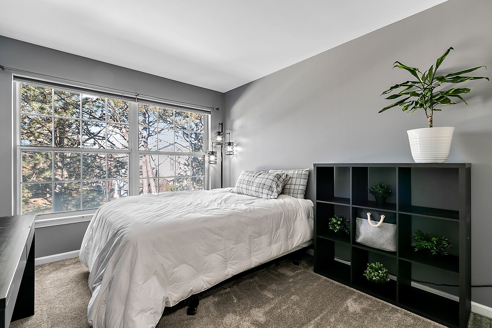 140 Huntington Street