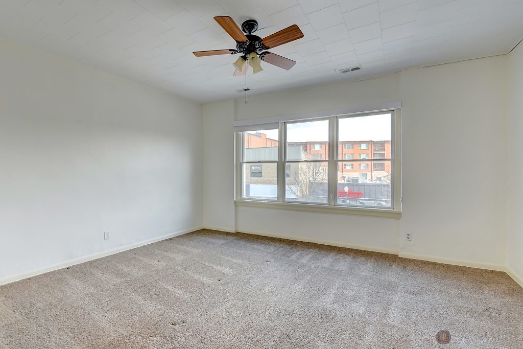 5114 MAIN Street Unit: B