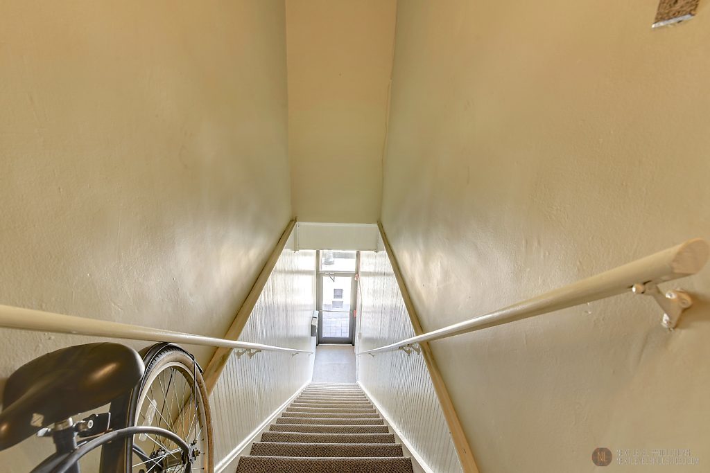 5114 MAIN Street Unit: B