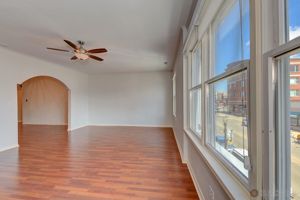 5114 MAIN Street Unit: B