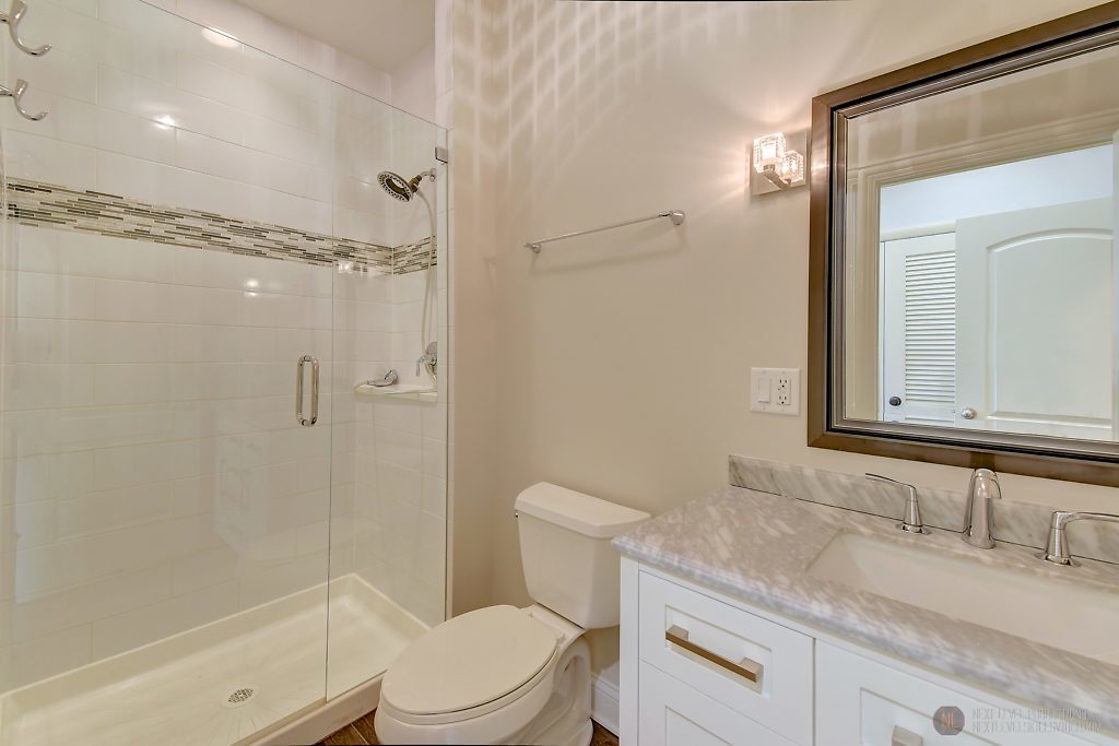 5114 MAIN Street Unit: B