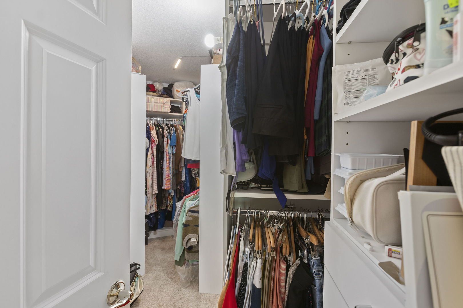 509 Aurora Avenue Unit: 520