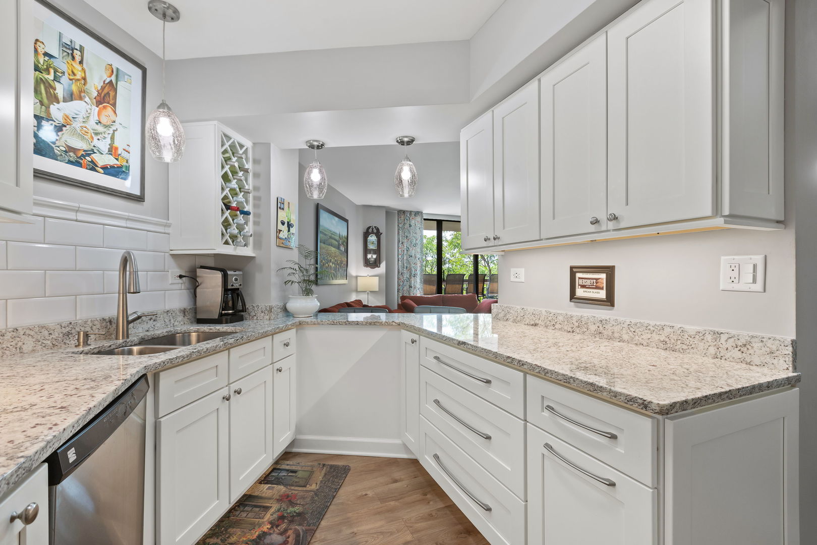 509 Aurora Avenue Unit: 520