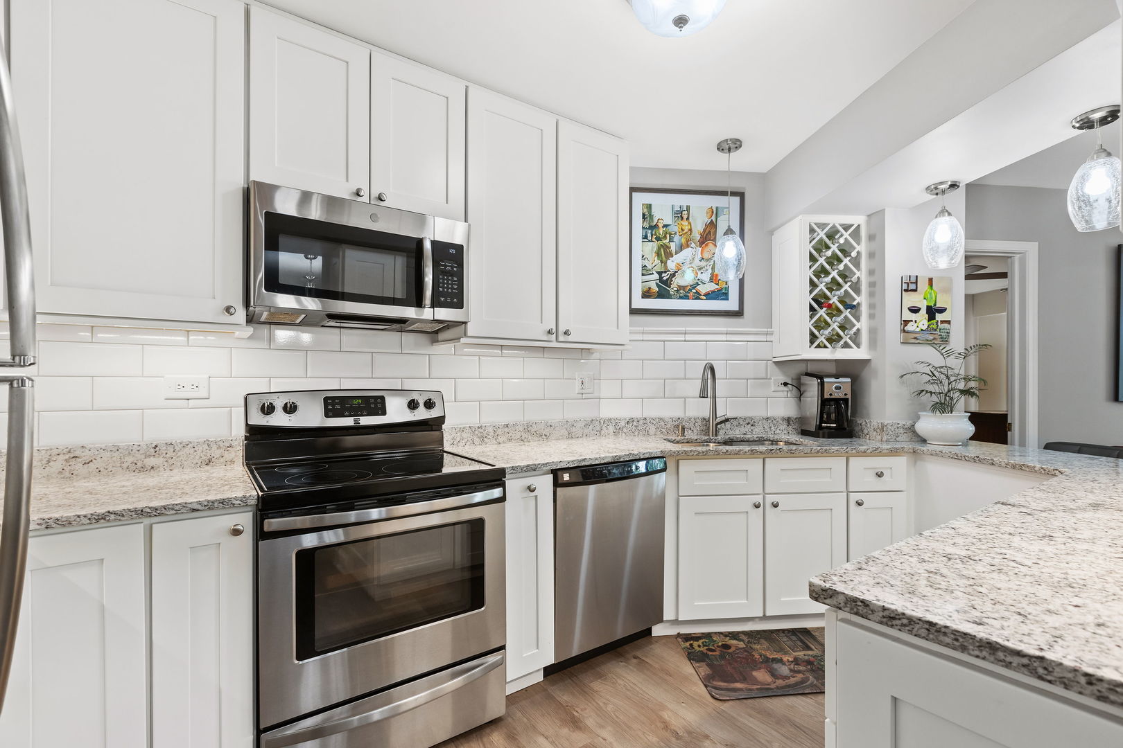 509 Aurora Avenue Unit: 520