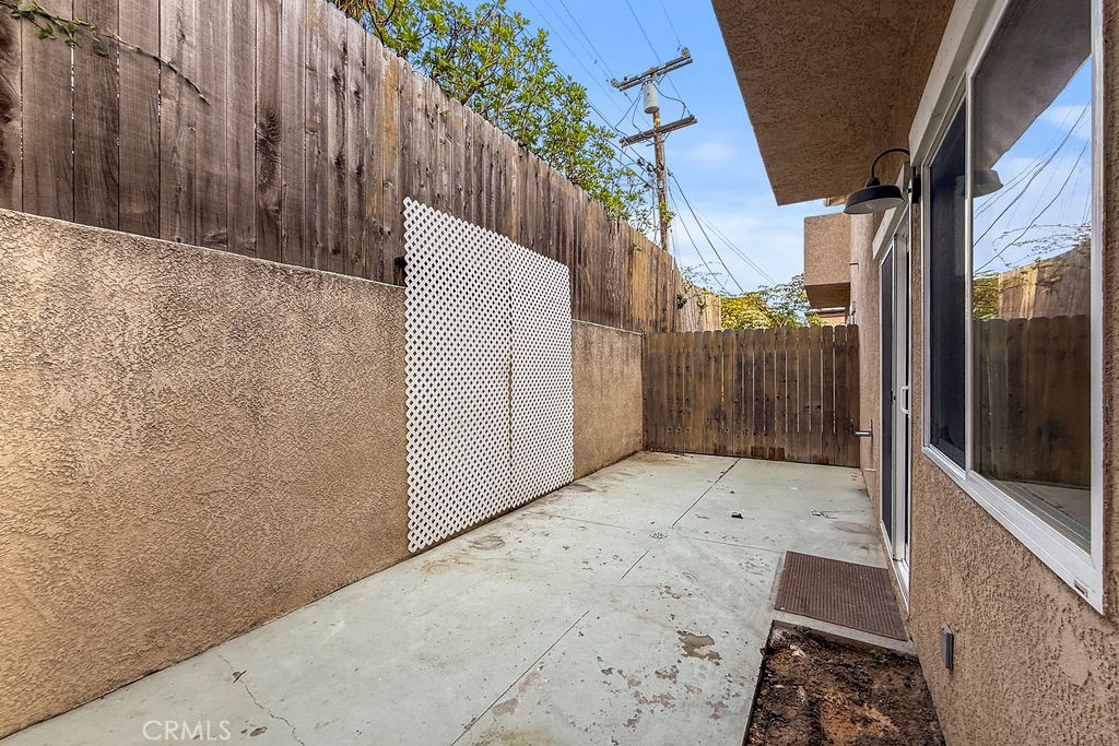 33912 Violet Lantern Street A