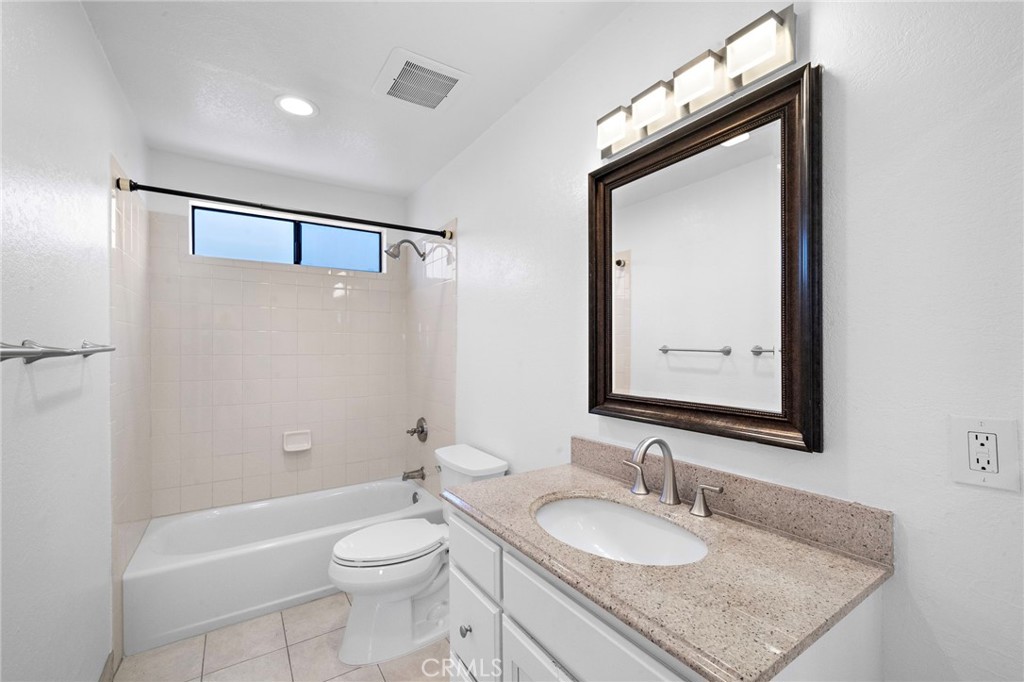 33771 Copper Lantern Street