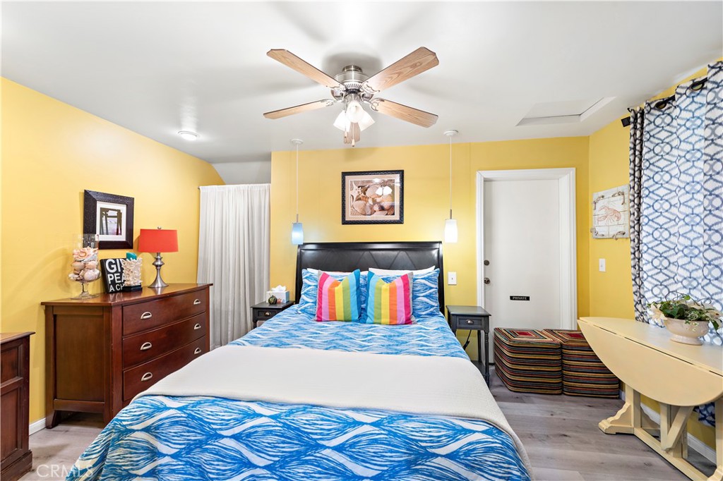 1604 N El Camino Real Unit: A