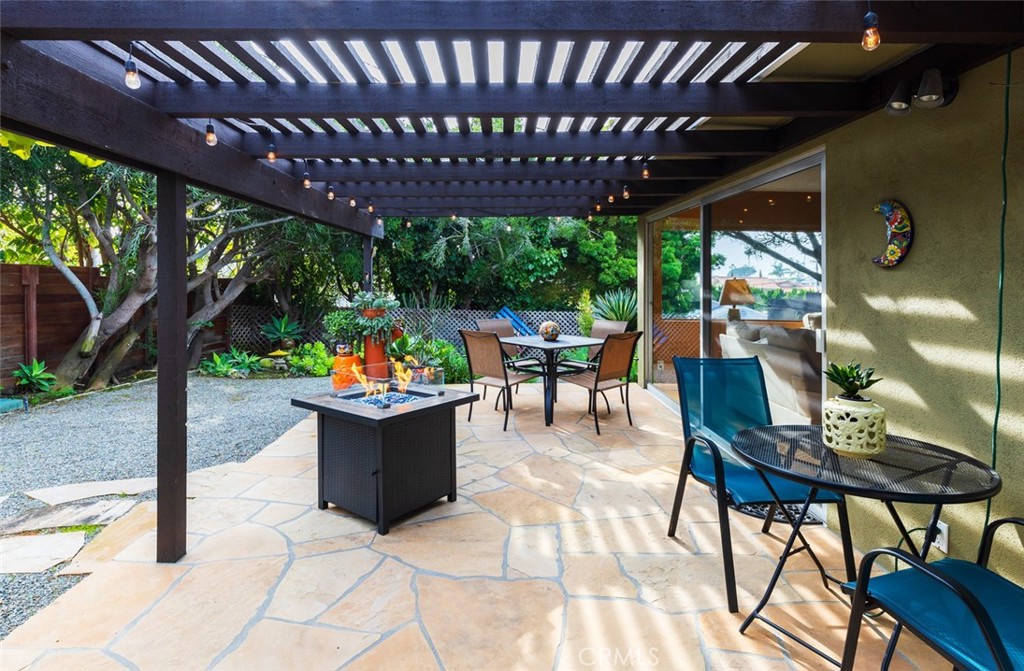 229 W Avenida Cordoba