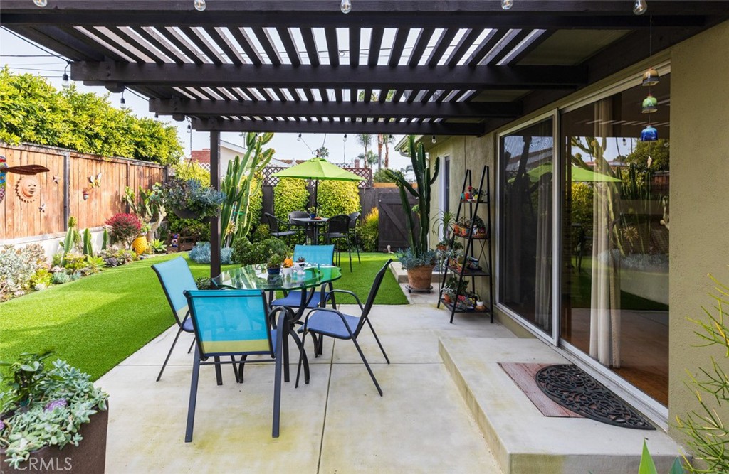 229 W Avenida Cordoba