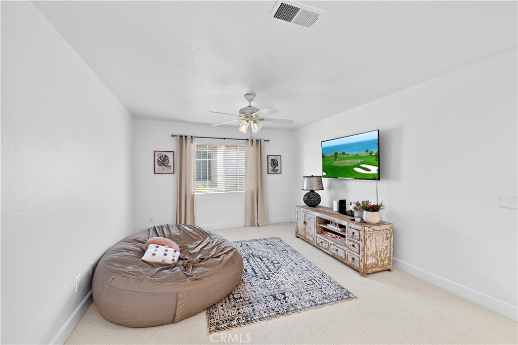 4314 Silver Spring Way