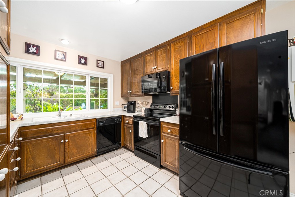 24292 Chrisanta Drive