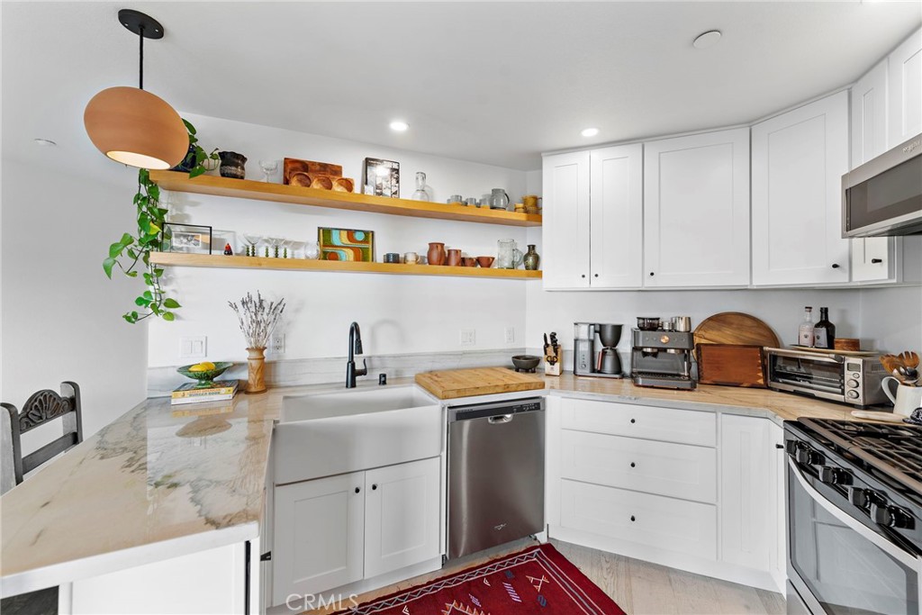 1060 Calle Del Cerro 1105