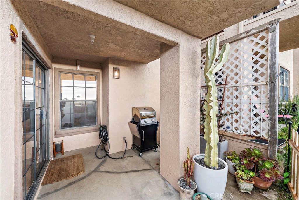 1060 Calle Del Cerro 1105