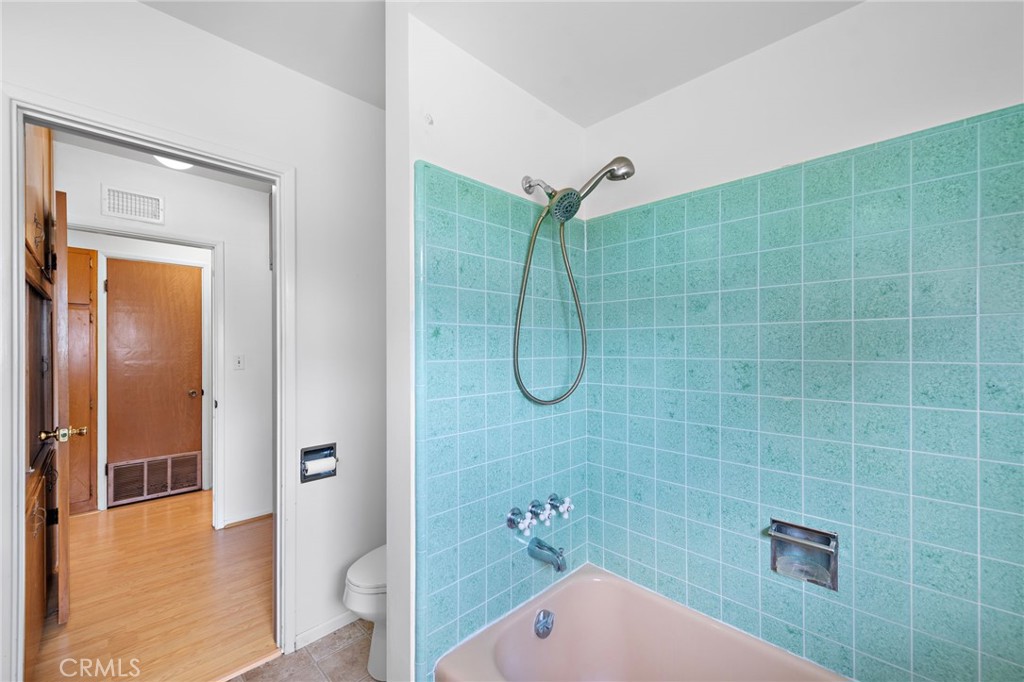 120 Calle Del Pacifico