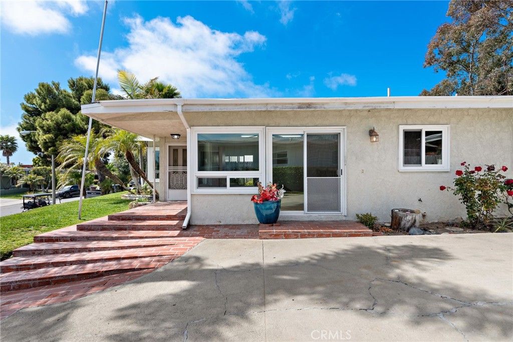 120 Calle Del Pacifico