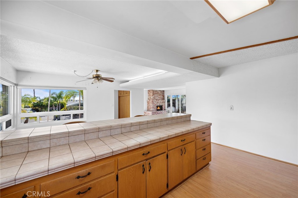 120 Calle Del Pacifico