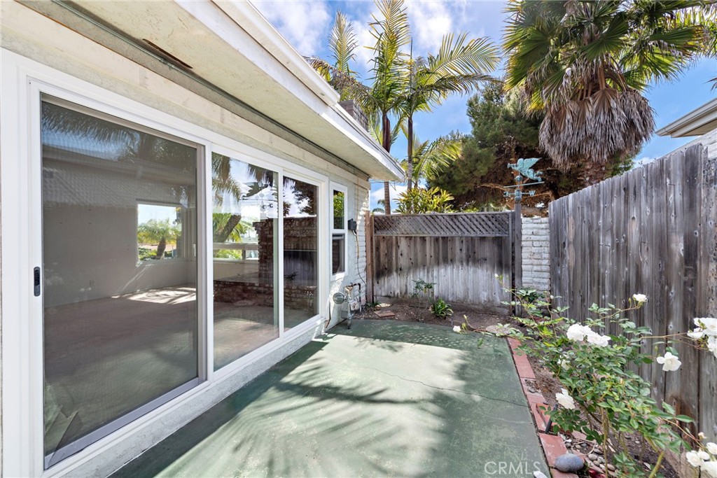 120 Calle Del Pacifico