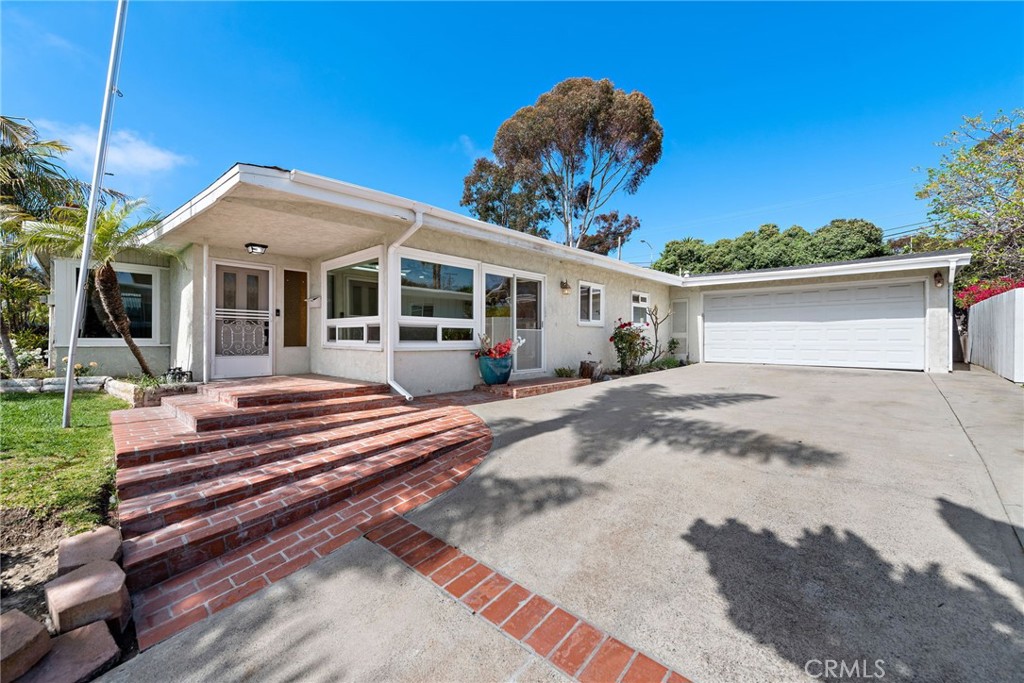 120 Calle Del Pacifico