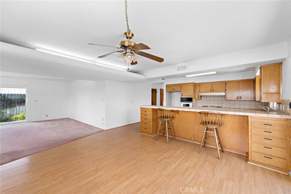 120 Calle Del Pacifico