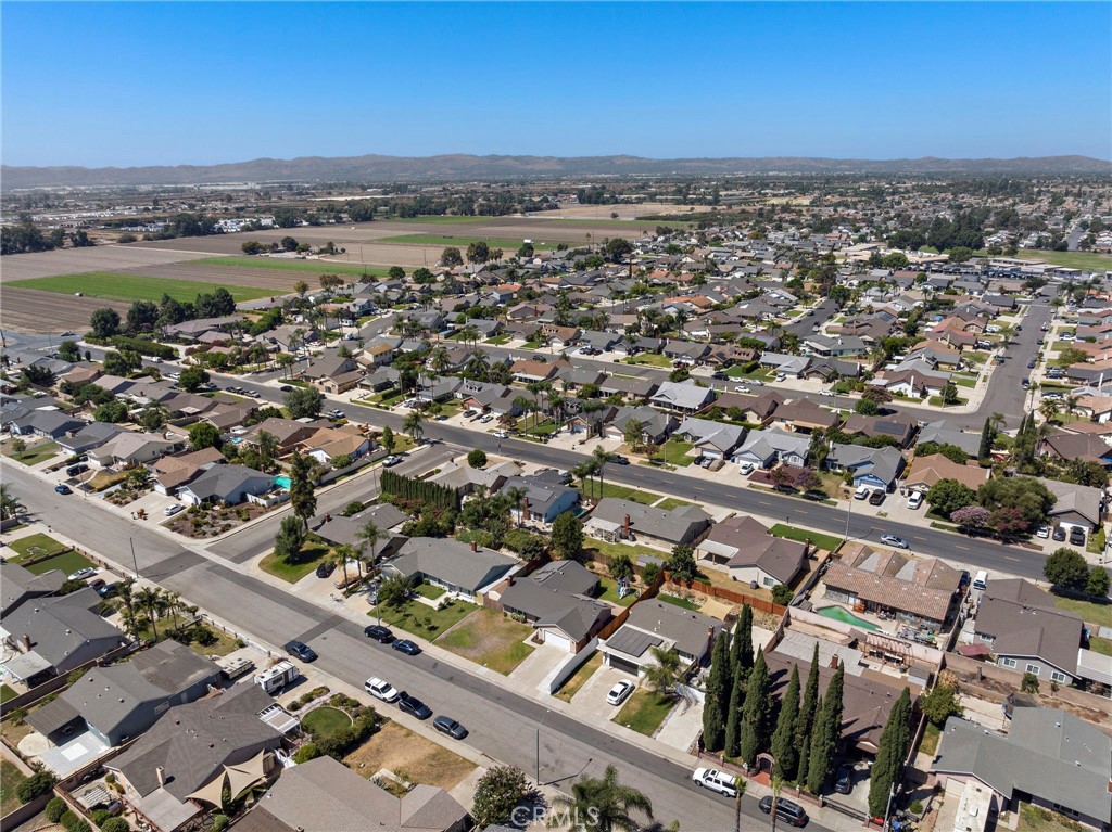 2834 S Augusta Avenue