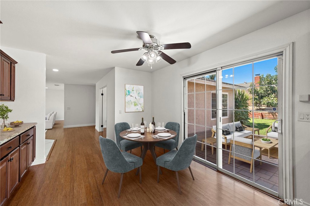 2834 S Augusta Avenue