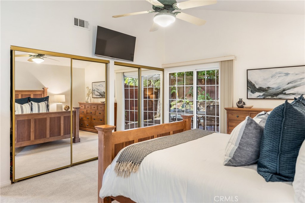 4 West Avenida Junipero