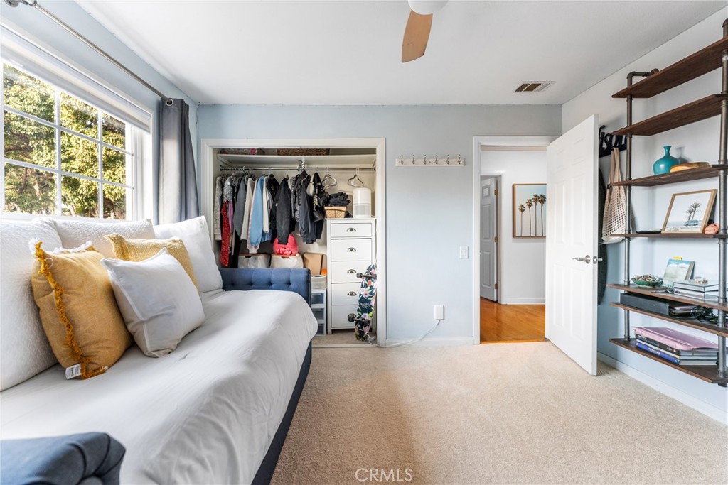 4 West Avenida Junipero