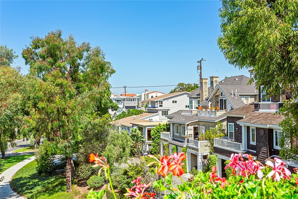 2720 Bayside Drive A