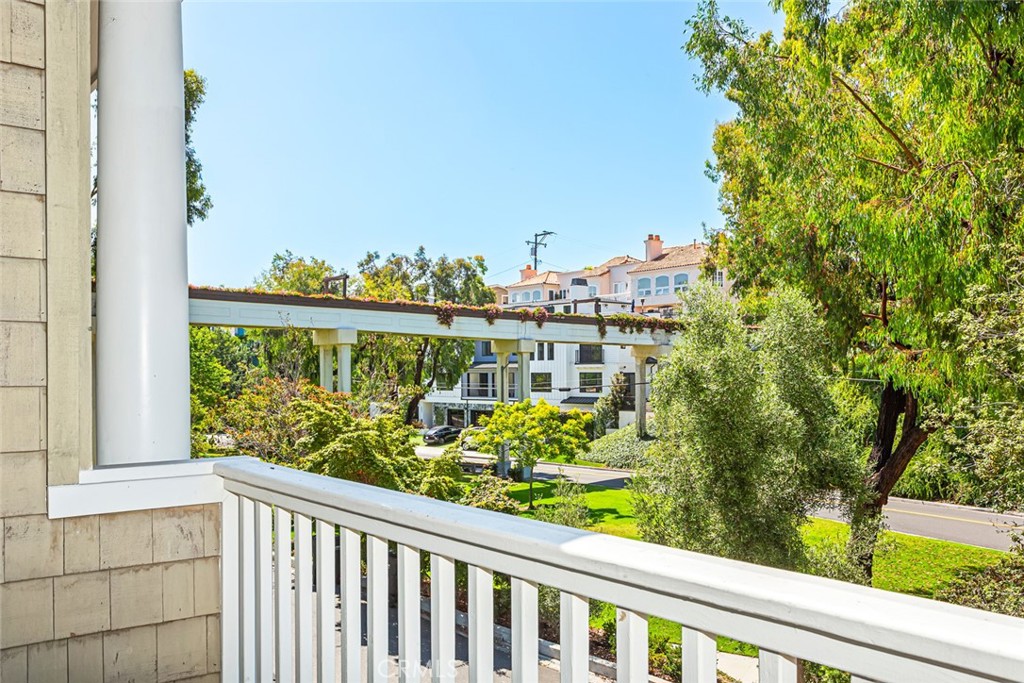 2720 Bayside Drive A