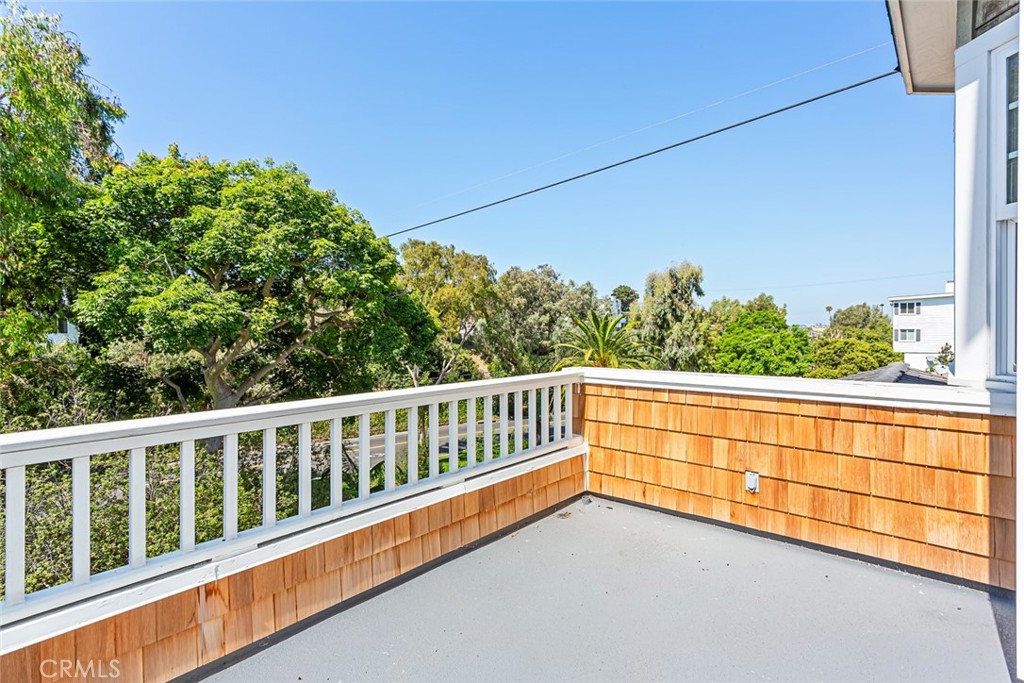 2720 Bayside Drive A