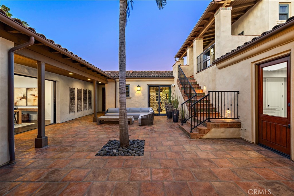 5 Stockmen Rd