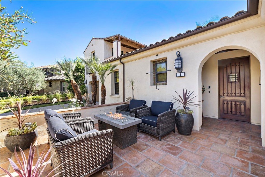 5 Stockmen Rd