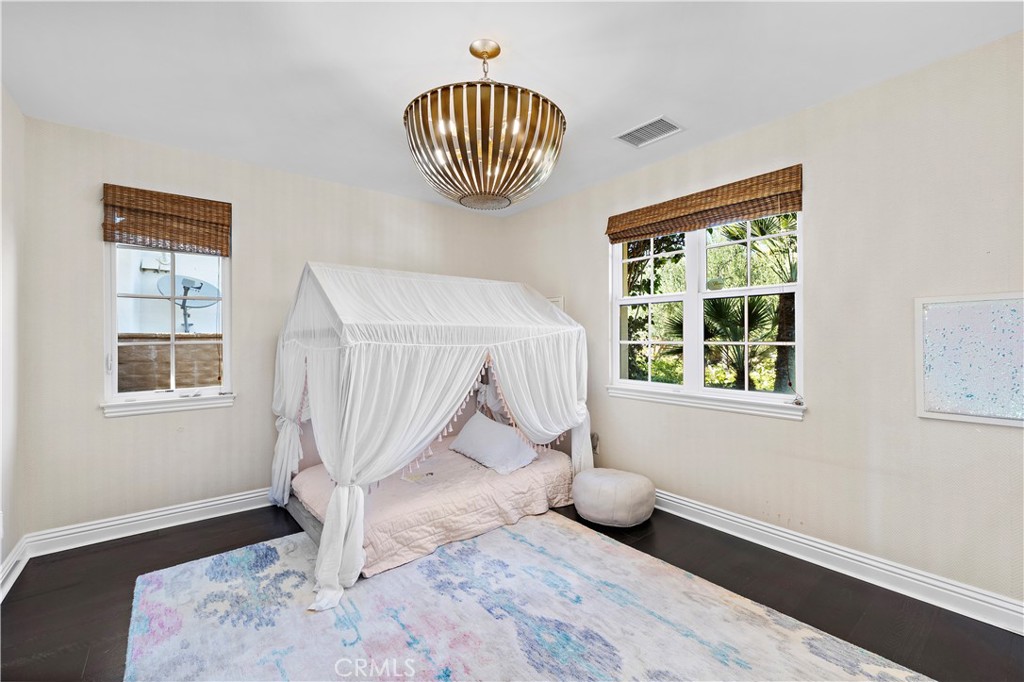 5 Stockmen Rd