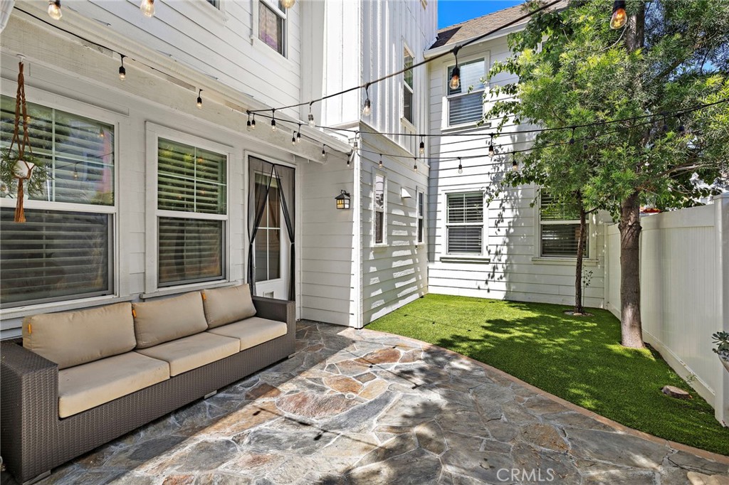 19 Rinehart Road