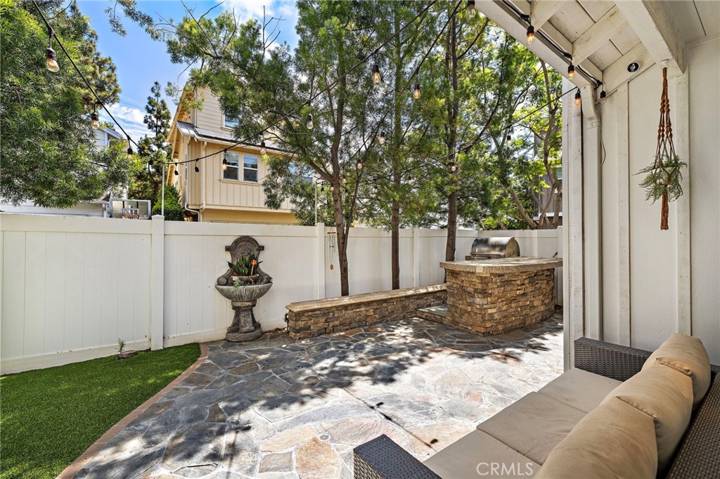 19 Rinehart Road