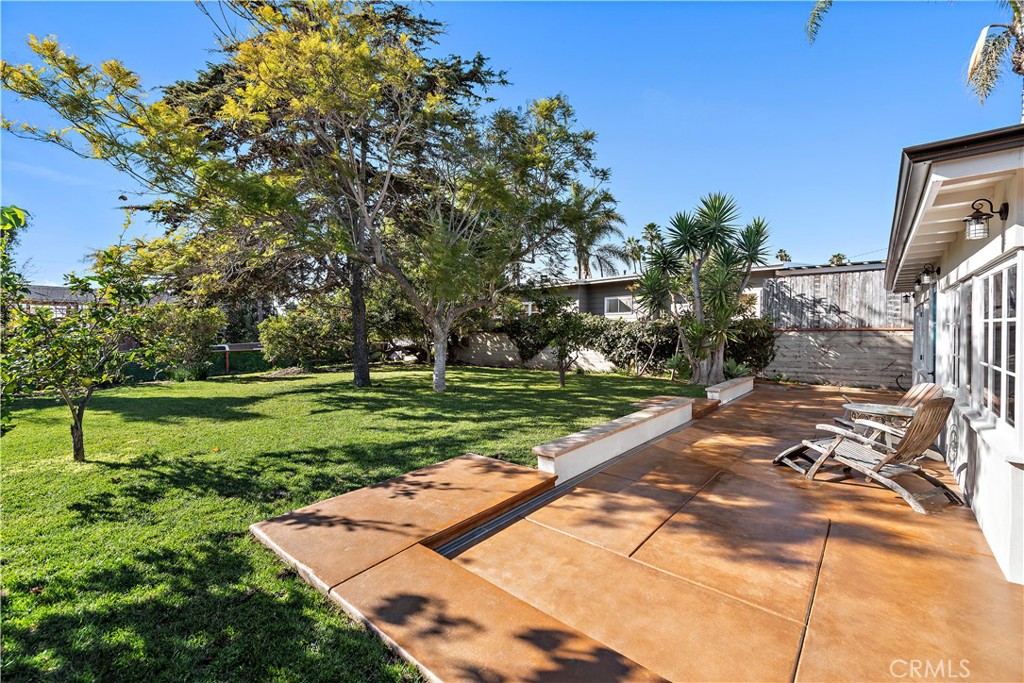 1209 Calle Toledo