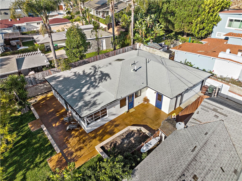 1209 Calle Toledo