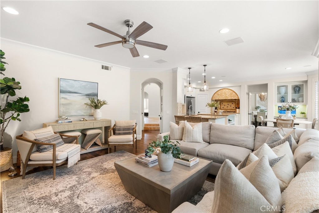 28411 Via Del Sereno