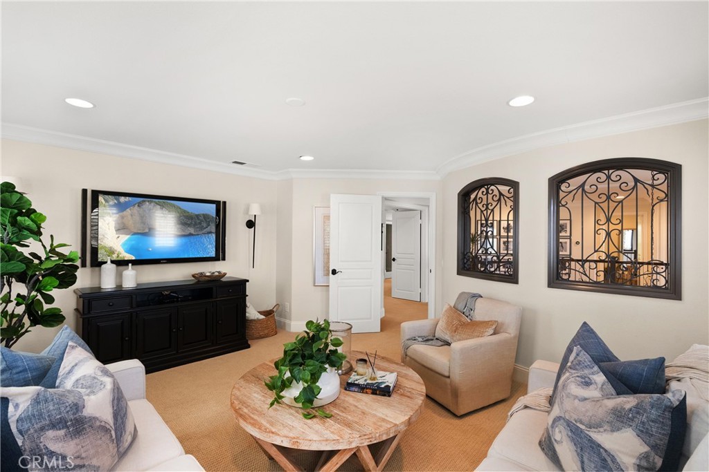 28411 Via Del Sereno