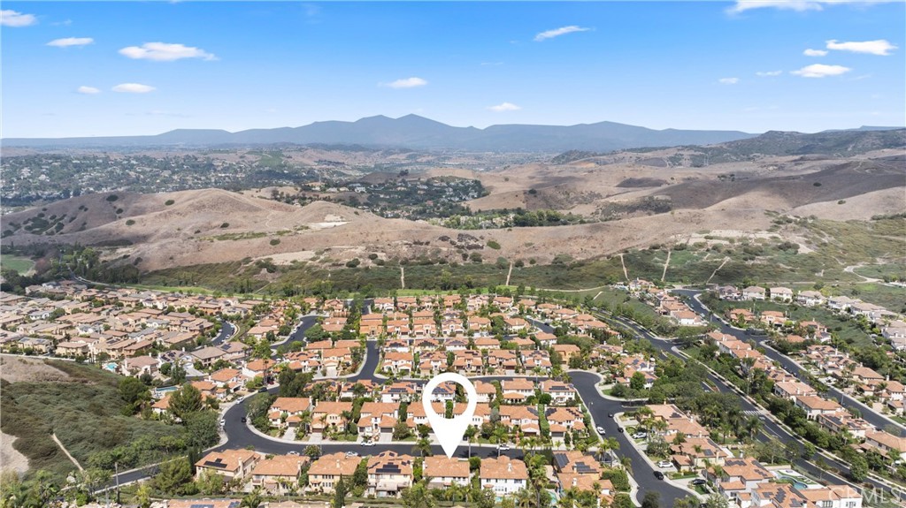 28411 Via Del Sereno