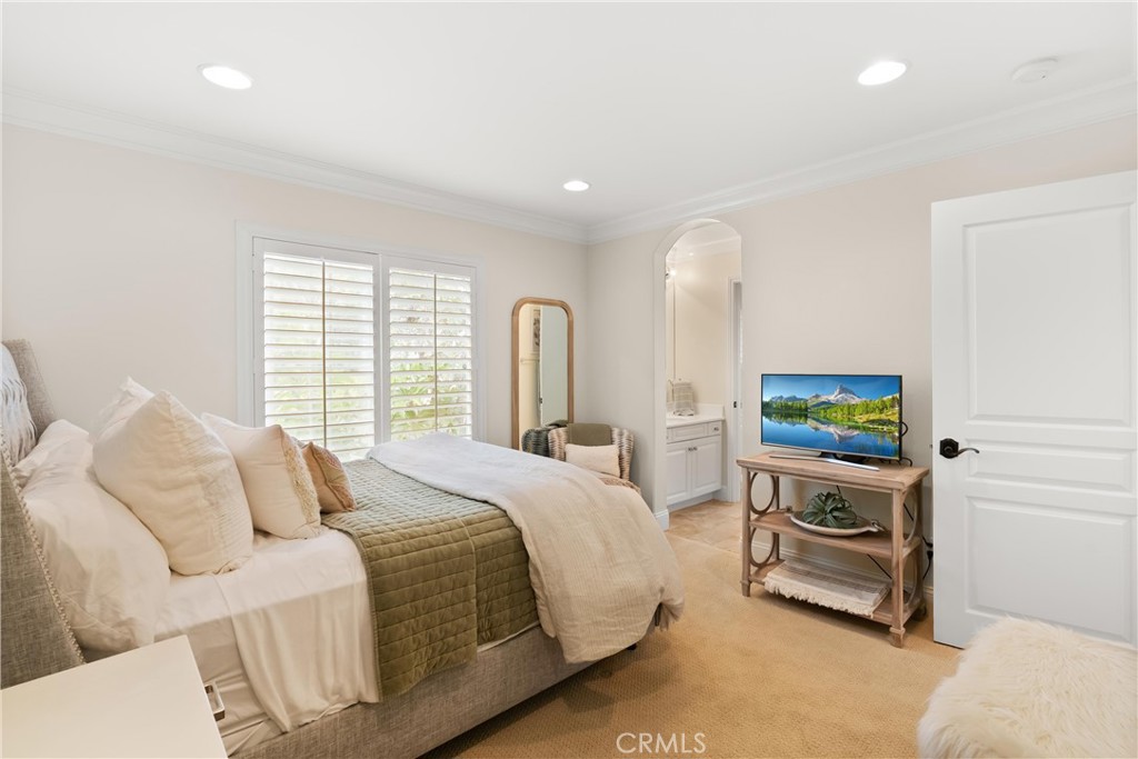 28411 Via Del Sereno